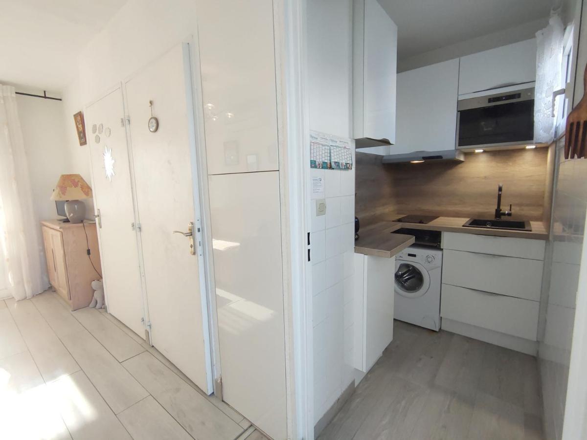 T1 Au Calme Avec Clim Et Parking Prive - Fr-1-503-171 Apartment Баларюк-ле-Бен Екстериор снимка
